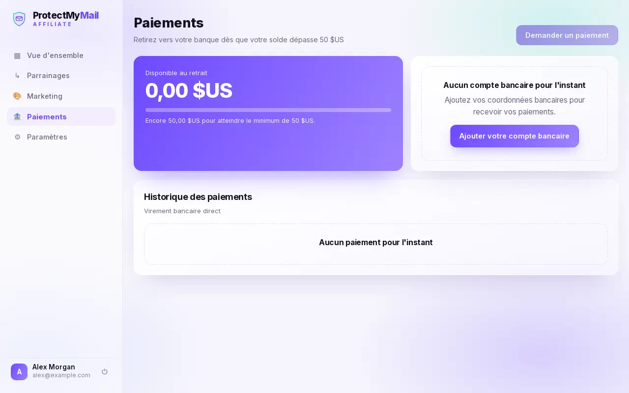 La page Paiements avec le solde disponible, le bouton Demander un paiement et le compte de paiement
